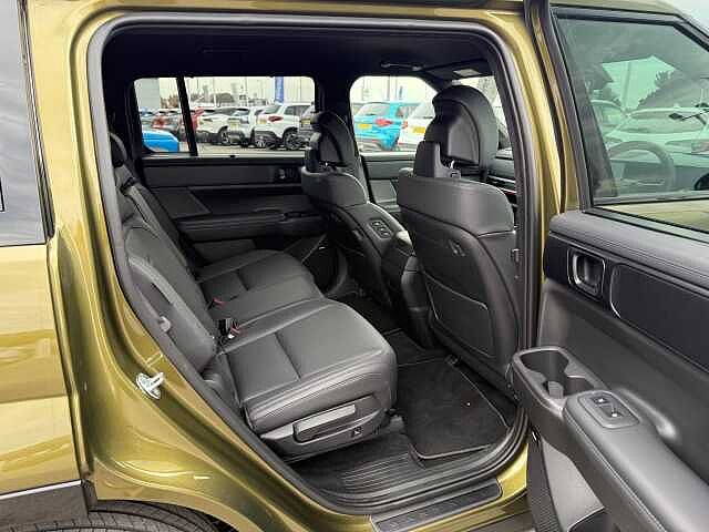 Hyundai SANTA FE 1.6 T-GDi 13.8kWh Calligraphy Auto 4WD Euro 6 (s/s) 5dr Green