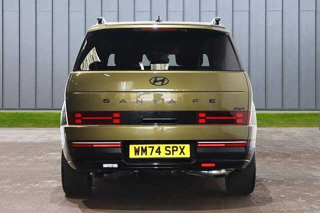 Hyundai SANTA FE 1.6 T-GDi 13.8kWh Calligraphy Auto 4WD Euro 6 (s/s) 5dr Green