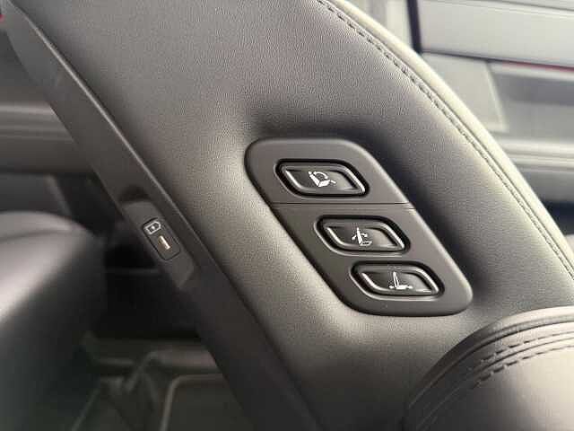 Hyundai SANTA FE 1.6 T-GDi 13.8kWh Calligraphy Auto 4WD Euro 6 (s/s) 5dr Green