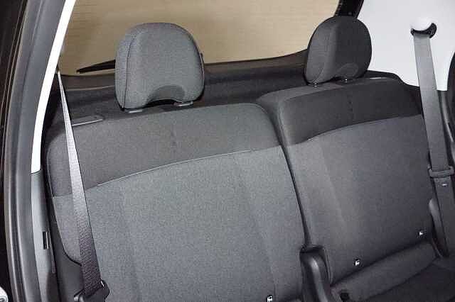 Hyundai INSTER Long Range 49kWh 02 Auto 5dr