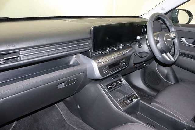 Hyundai KONA 65.4kWh Advance Auto 5dr