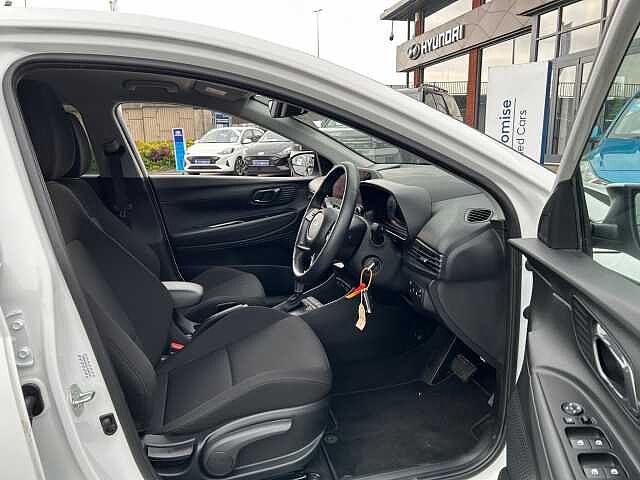 Hyundai I20 1.0 T-GDi Premium DCT Euro 6 (s/s) 5dr White