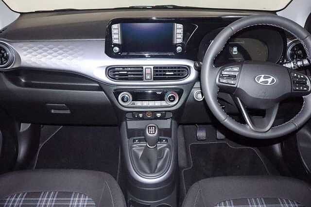 Hyundai i10 1.2 Premium Euro 6 (s/s) 5dr