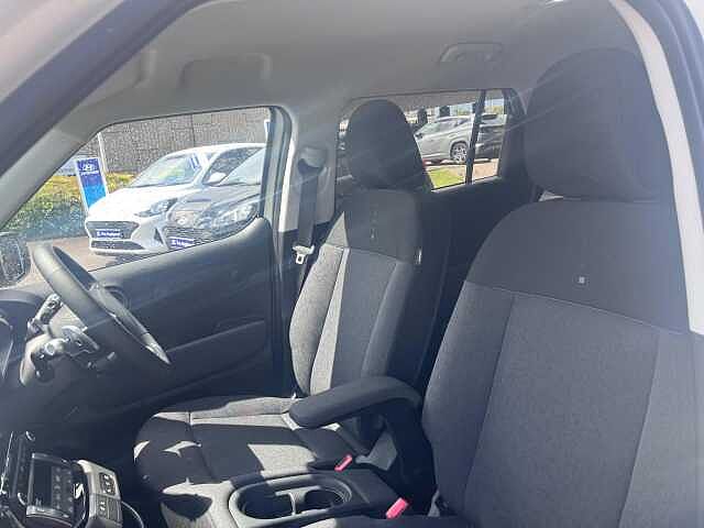 Hyundai INSTER Long Range 49kWh 02 Auto 5dr
