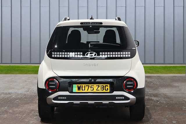 Hyundai INSTER Long Range 49kWh 02 Auto 5dr