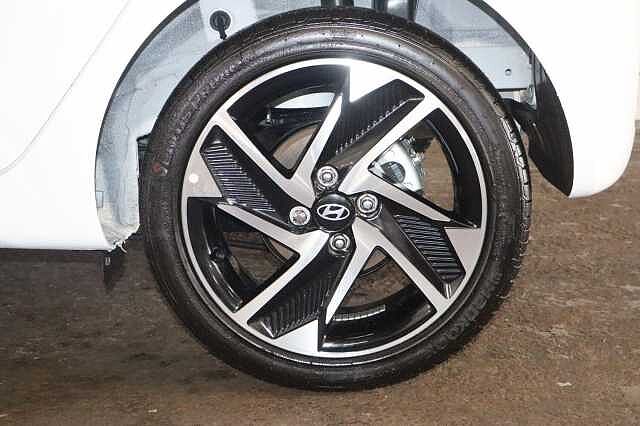 Hyundai i10 1.2 Premium Auto Euro 6 (s/s) 5dr