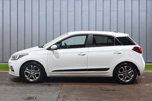 Hyundai i20 1.2 Premium Nav Euro 6 (s/s) 5dr